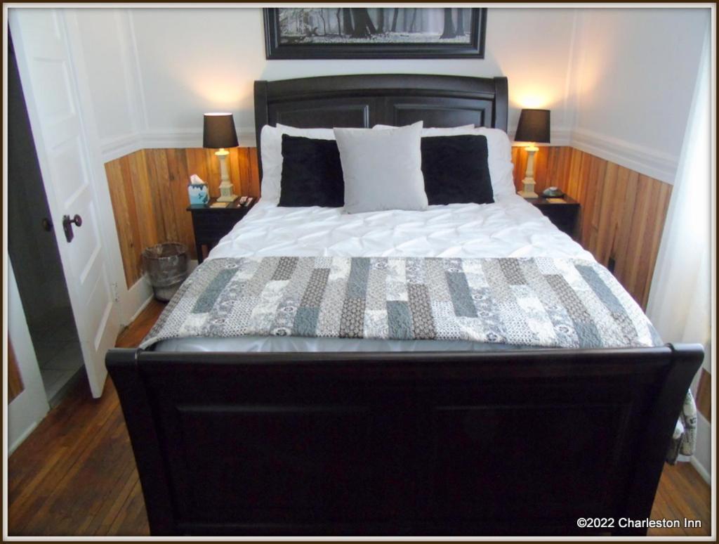 The Charleston Inn Hendersonville Nc ภายนอก รูปภาพ