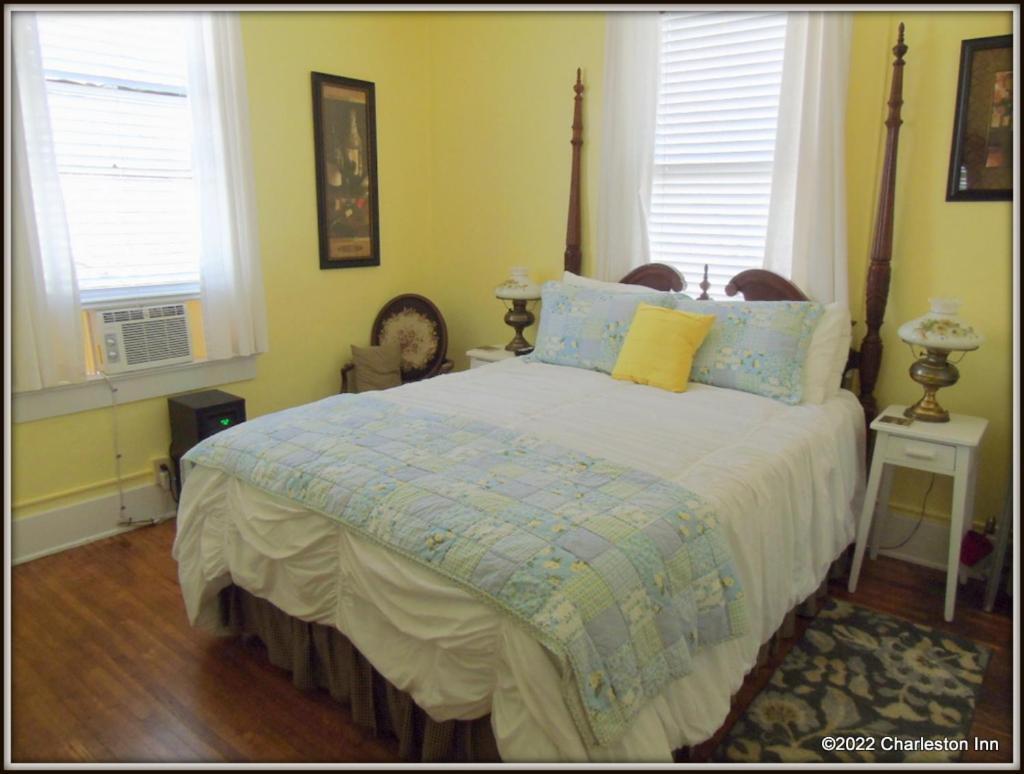 The Charleston Inn Hendersonville Nc ภายนอก รูปภาพ