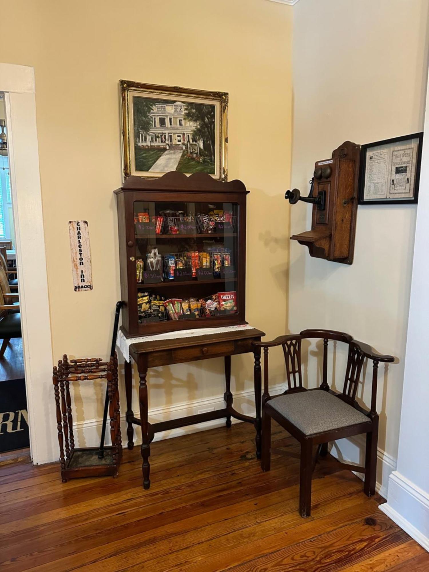 The Charleston Inn Hendersonville Nc ภายนอก รูปภาพ